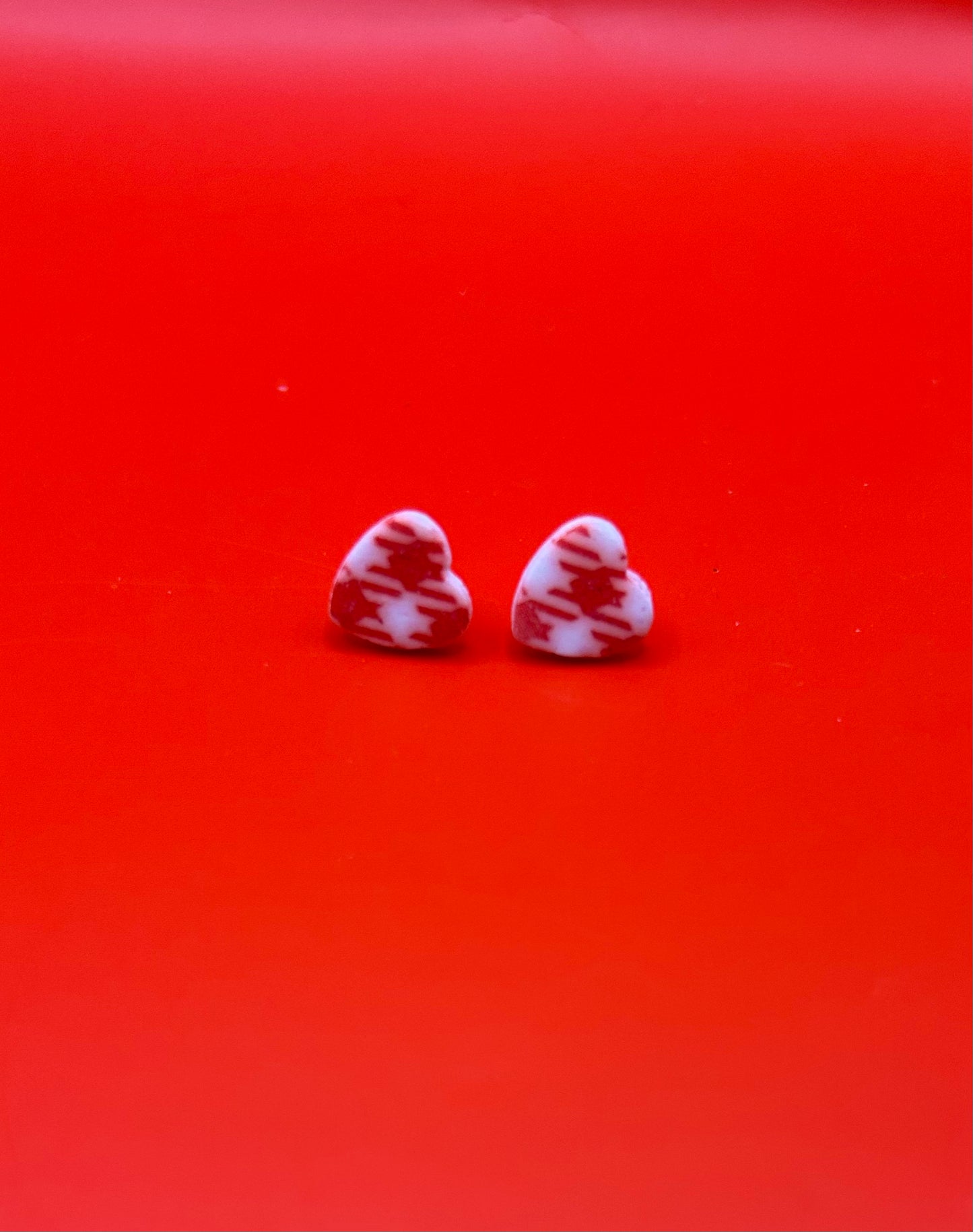 Mini heart studs