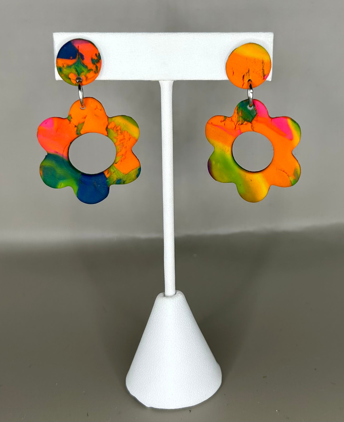 70’s flower earrings