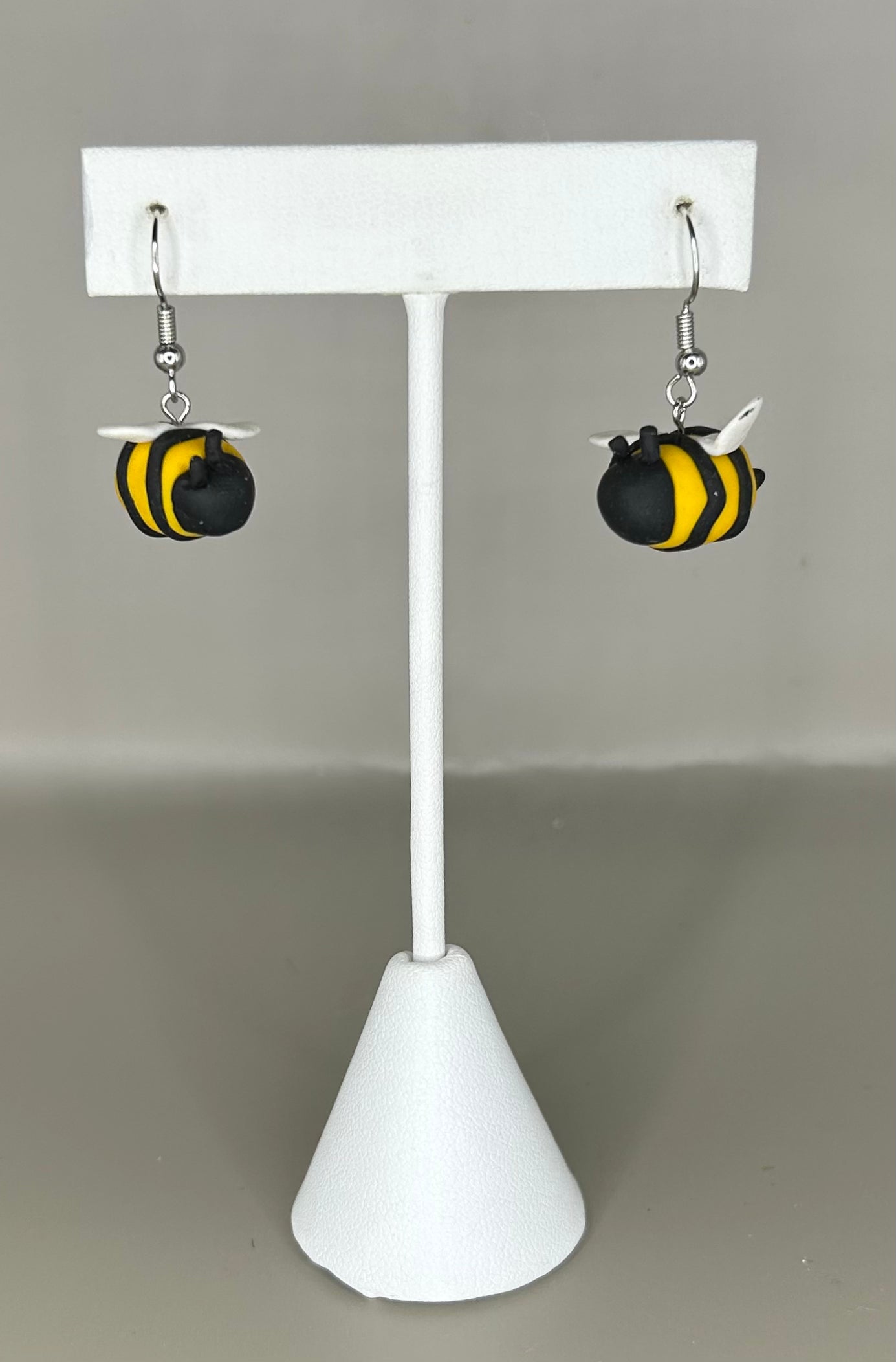 Bubble bee earrings